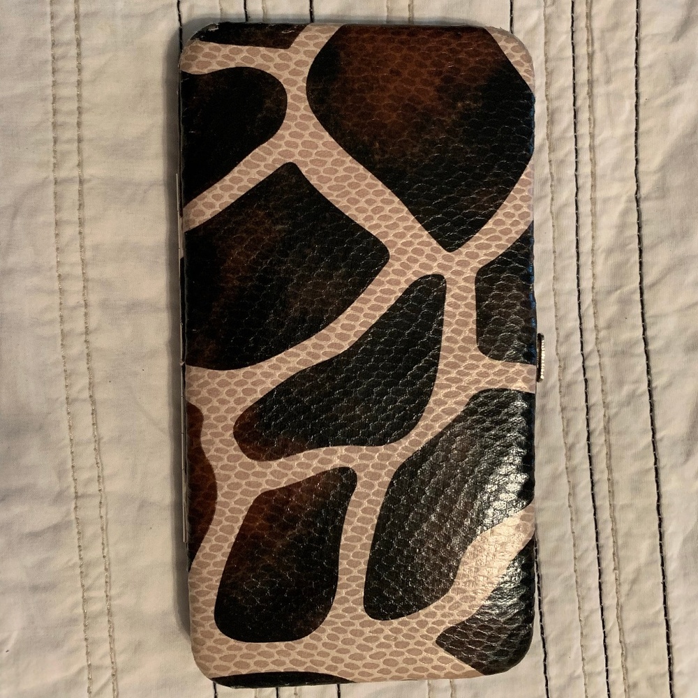 Giraffe Wallet